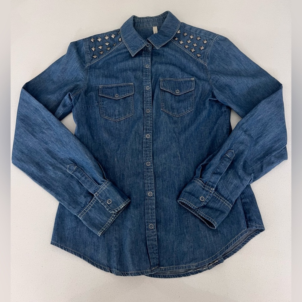 Paper Crane Western Shirt Women's Small Blue Denim Studded Pearl Snap‎